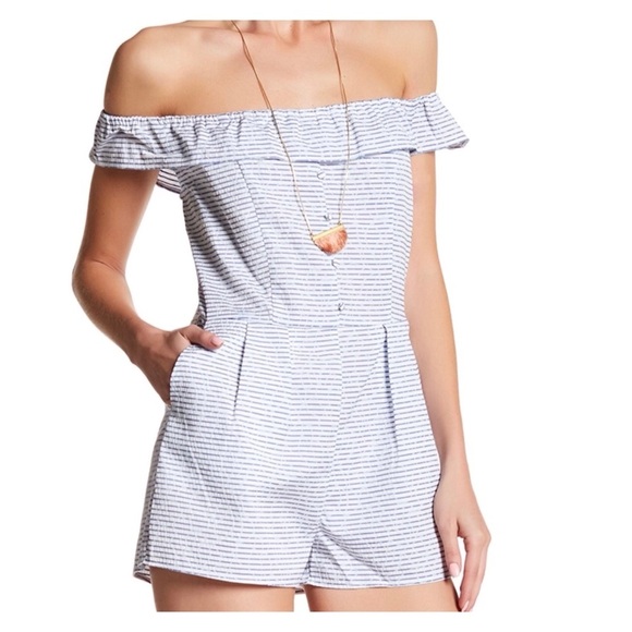 Romeo & Juliet Couture Pants - NWT Romeo + Juliet Couture Romper Size M